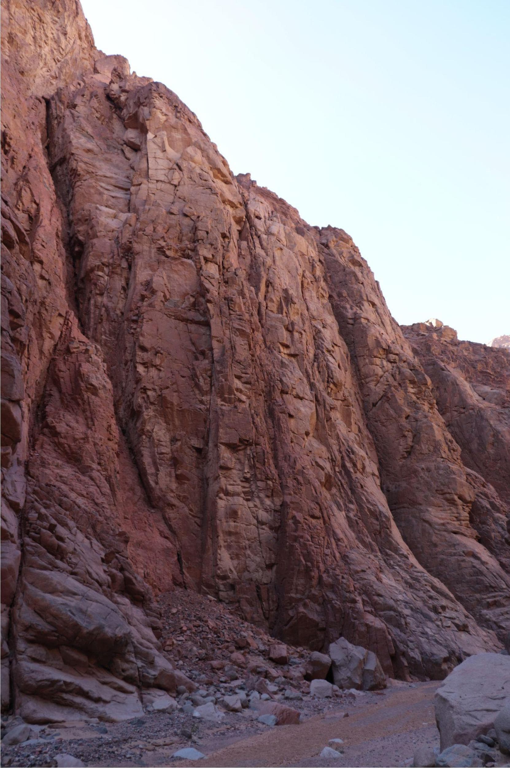 Topo: Large Slab with "Yoga Session"