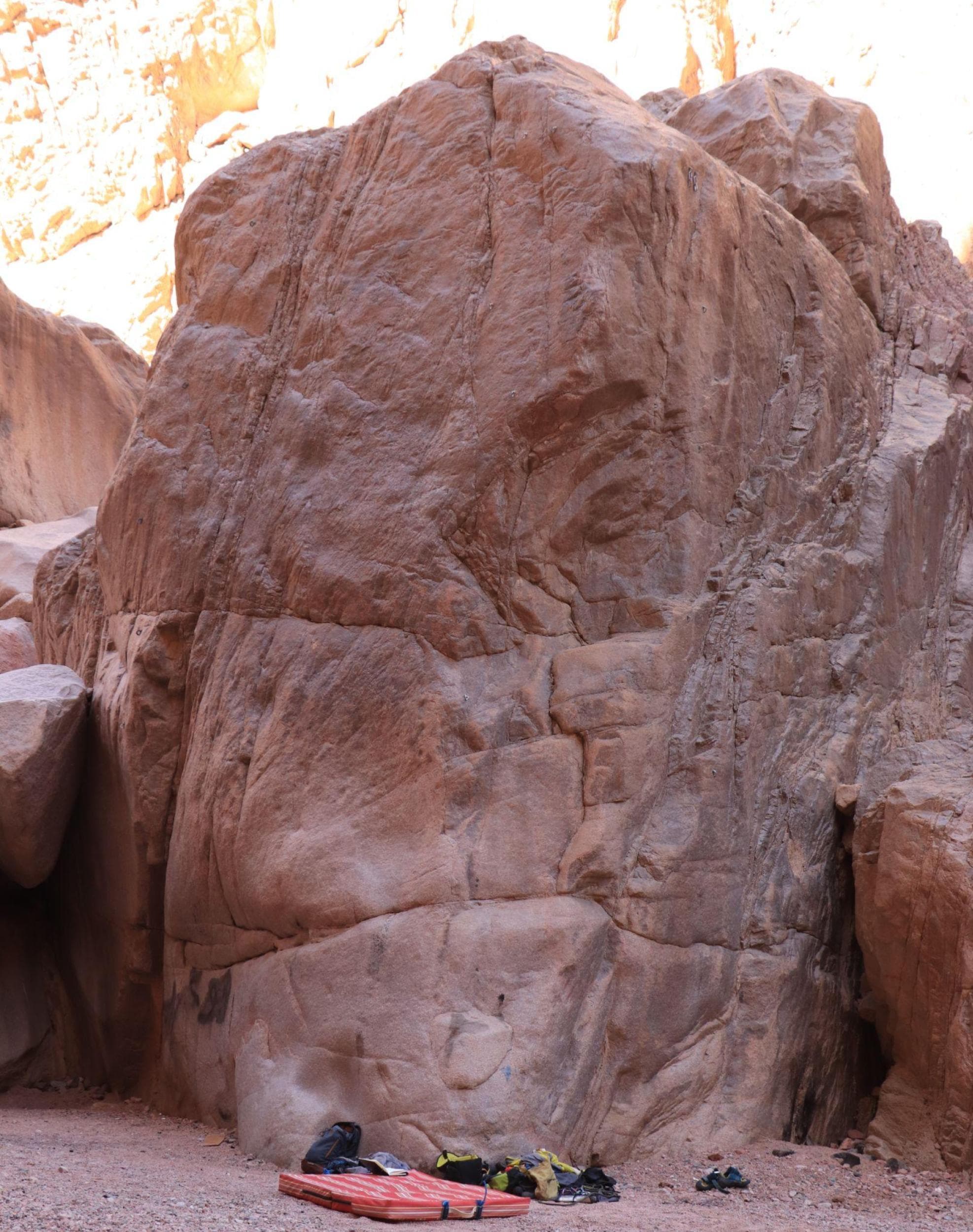 Topo: Sina Slab