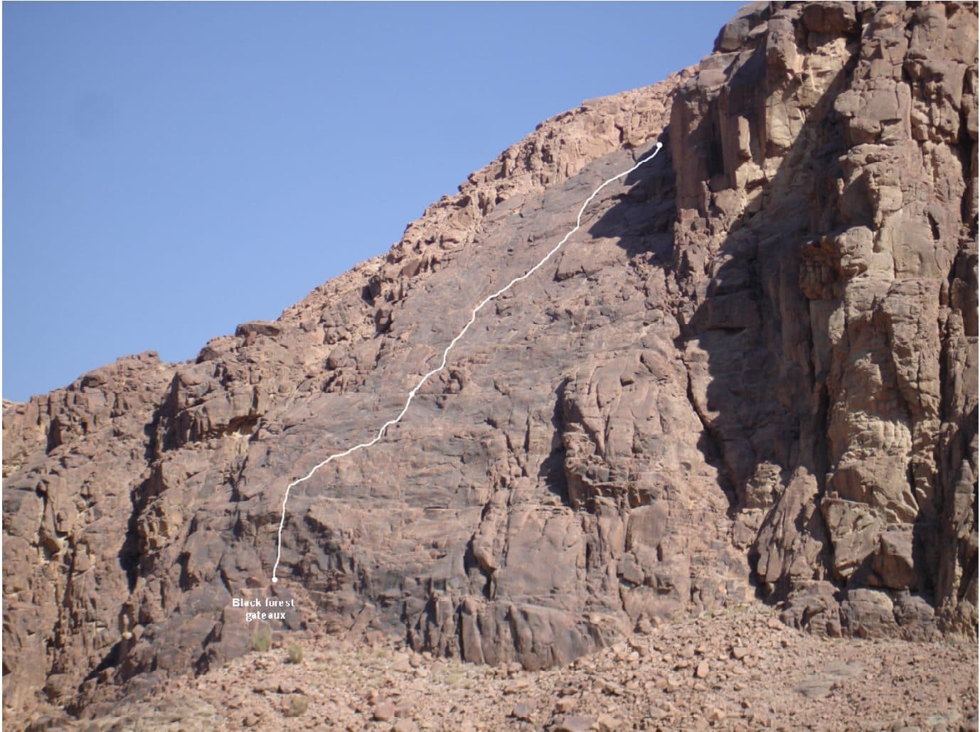 Topo: Black Slab near Naja